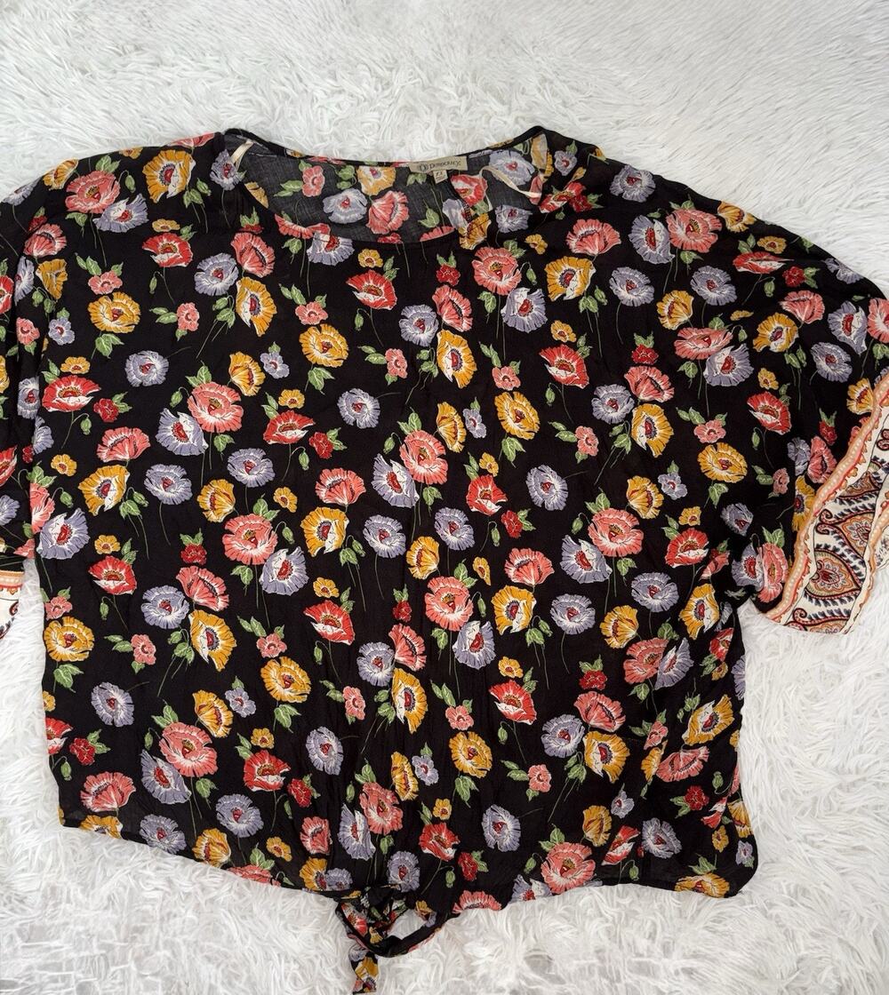 Democracy 1X Black Boho Style Floral Blouse W/front Tie. Pretty, Comf